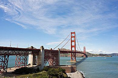 腾讯游戏《剑灵2》全新PV发布 国服预约开启